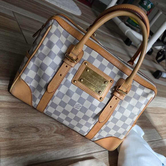 PRICED DROP@! Louis Vuitton Berkeley Azur Handbag & Box - Picture 3 of 12